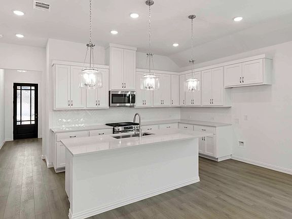 7th image of this home