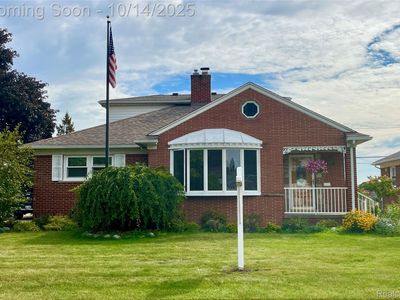 9325 Ruth Ave, Allen Park, MI, 48101