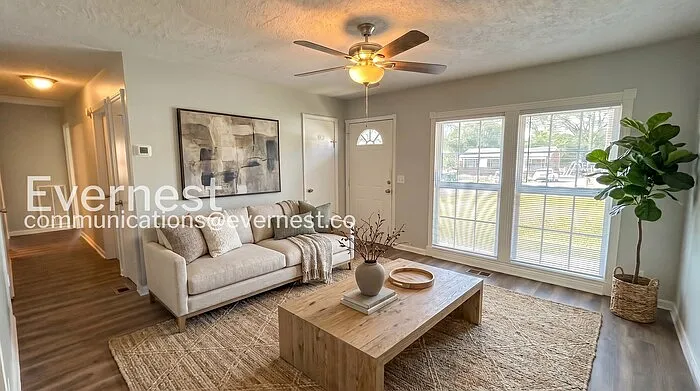 1921 Dabbs Ave — Photo 7
