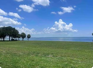 2176 Bay St SE, Saint Petersburg, FL 33705