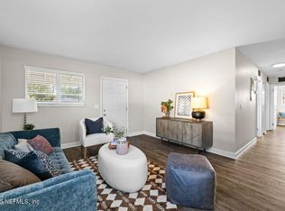 4649 Effingham Rd, Jacksonville, FL 32208