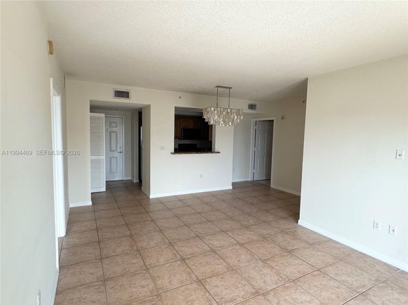 4242 NW 2nd St APT 1412