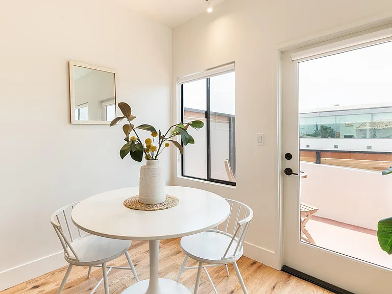 2531 Cincinnati St #2533.5 — Photo 4