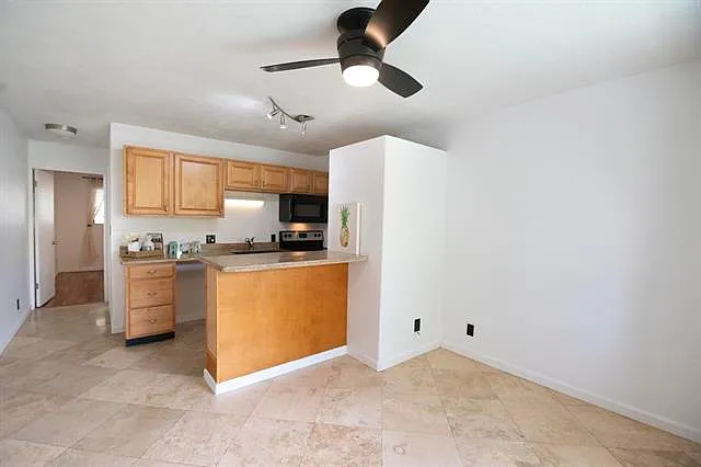2136 Konou Pl — Photo 3