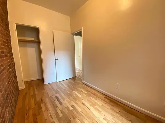 Rented by Best Apartments North Inc | media 19