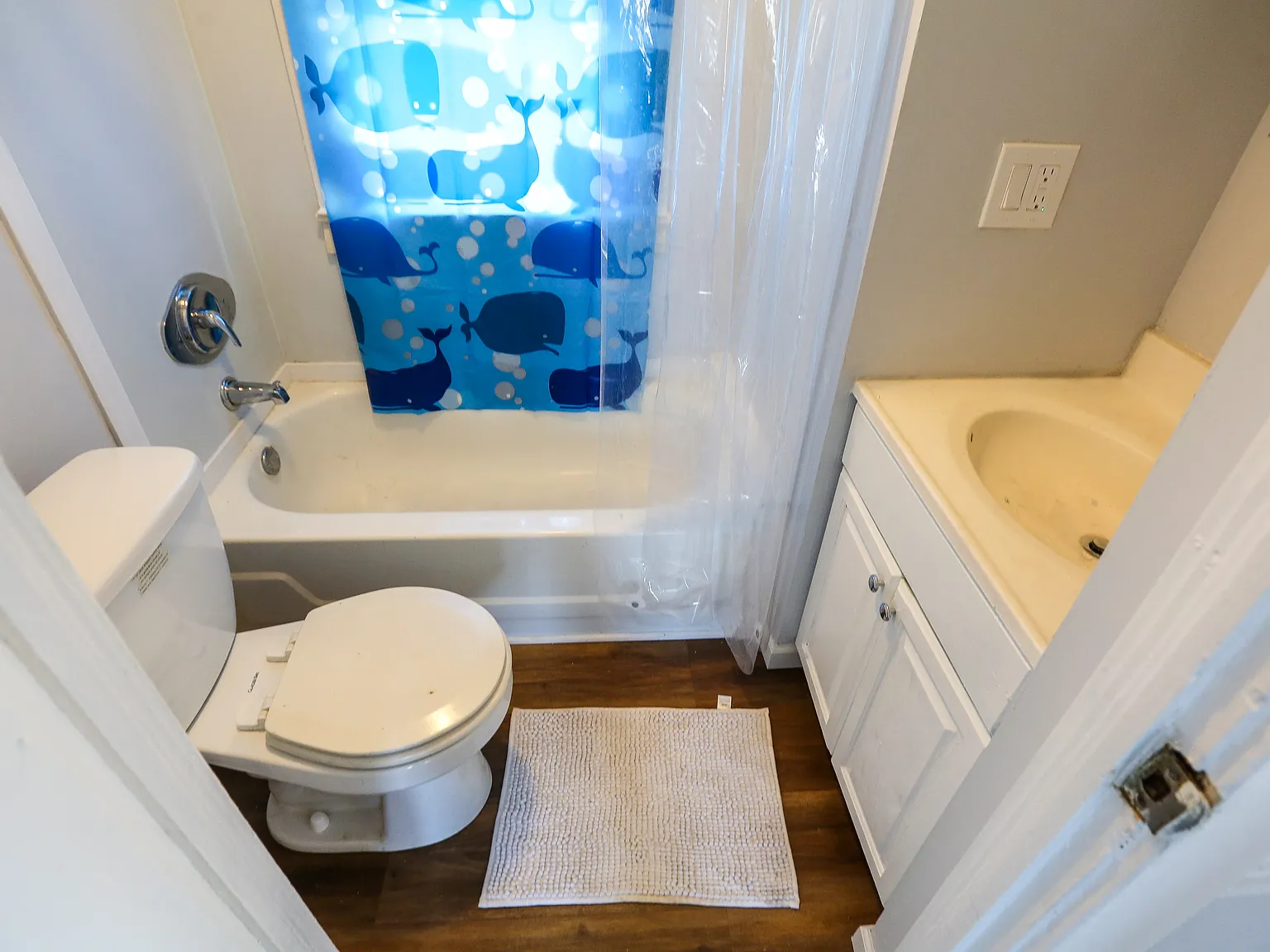 3 bed, 1050 sqft, $1,450 — Photo 3