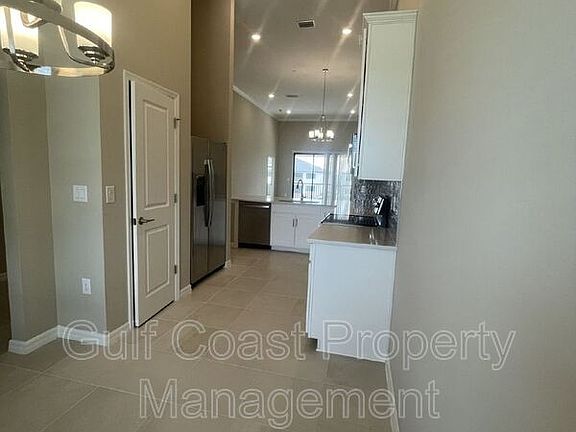 5th image of 23921 Collina Way Unit 203