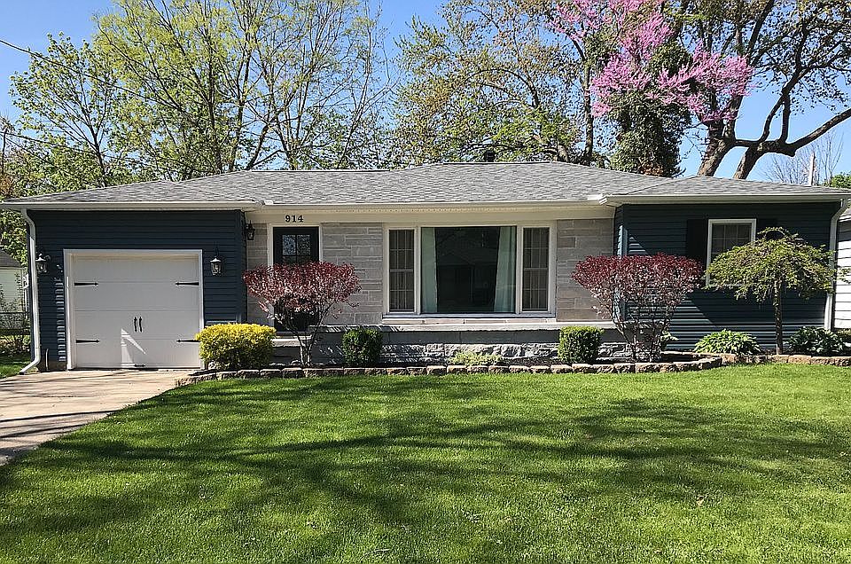 1st image of 914 Lincoln Dr