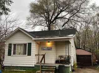 3277 Glengary St, Burton, MI 48529