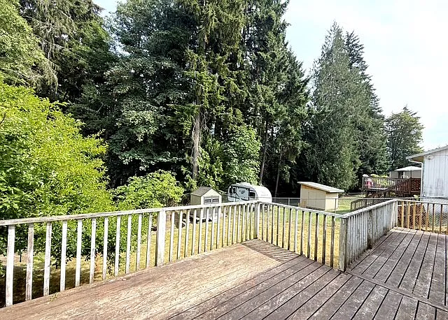 2695 McKinley Pl SE — Photo 23