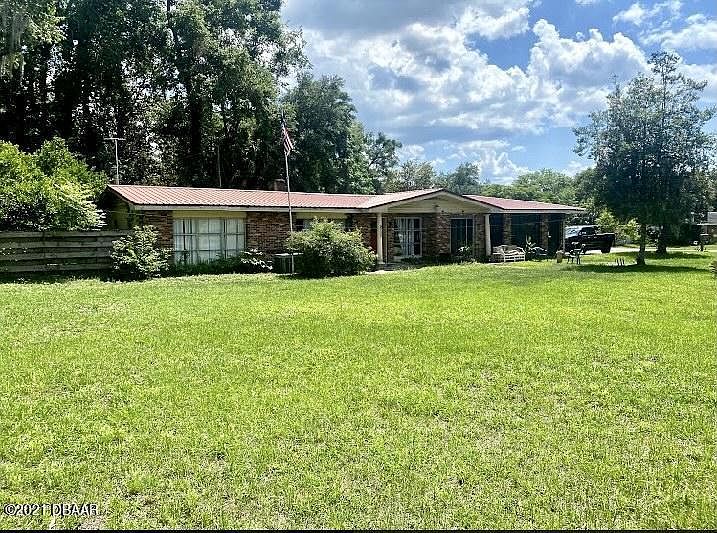 1st image of 100 Underwood Dr