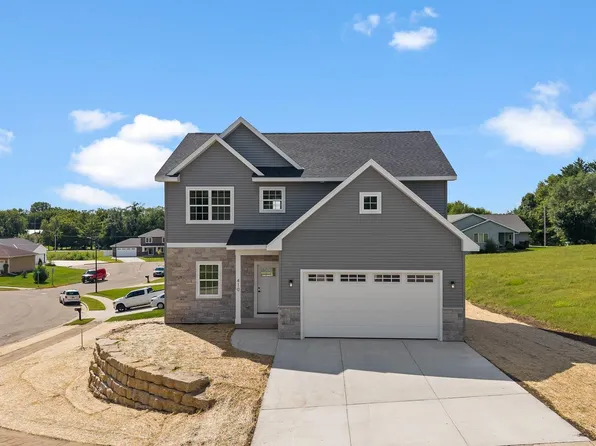 410 University Ln, Mazomanie, WI 53560