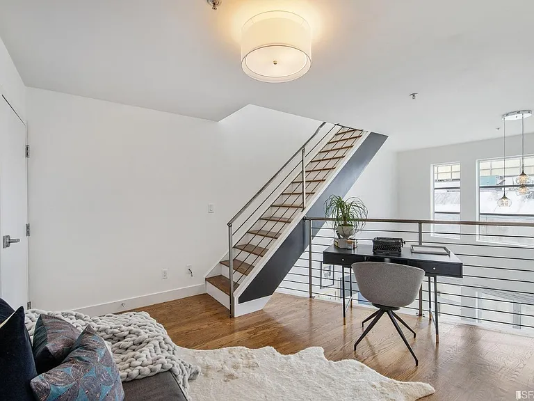 303 Langton St #2 — Photo 8