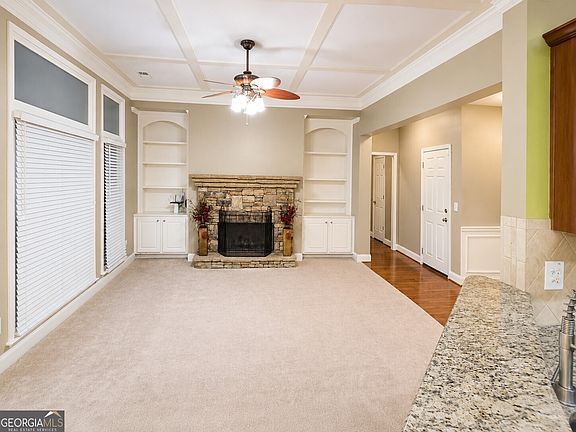 5th image of 505 Wicklow Pl