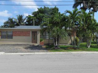 2585 SW 14th St, Pahokee, FL 33476