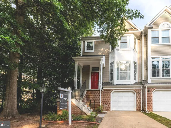 20540 Wake Ter, Sterling, VA 20165