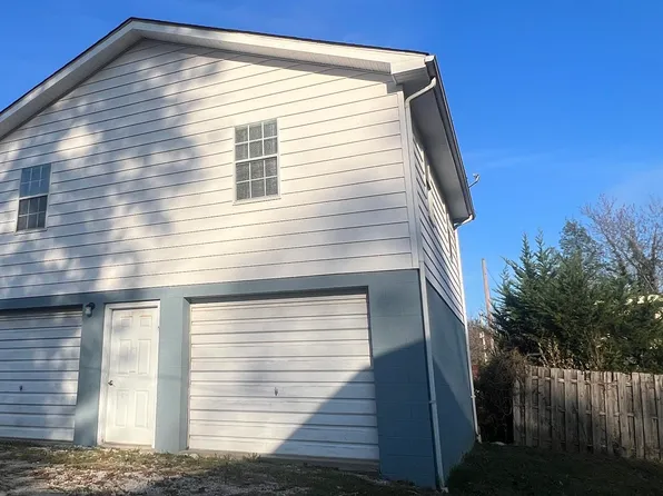 468 Aracoma Rd, Huntington, WV 25705