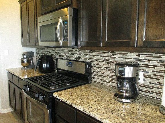 4th image of 106 Copper Rock Cove