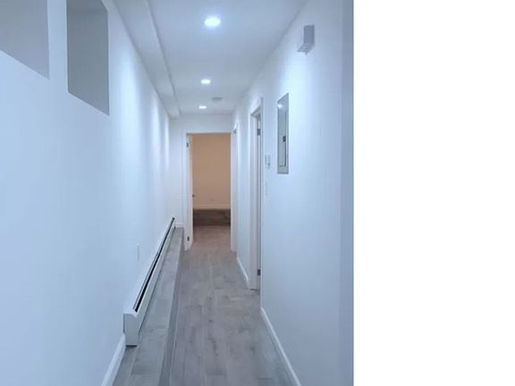 4th image of 2758 Morgan Ave #1