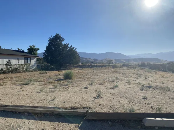 9003 Apache Dr, Weldon, CA 93283