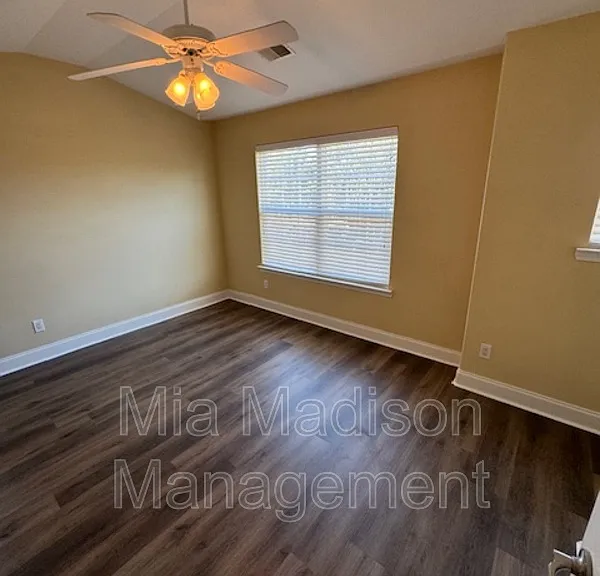 14 Winter Lake Cir — Photo 12