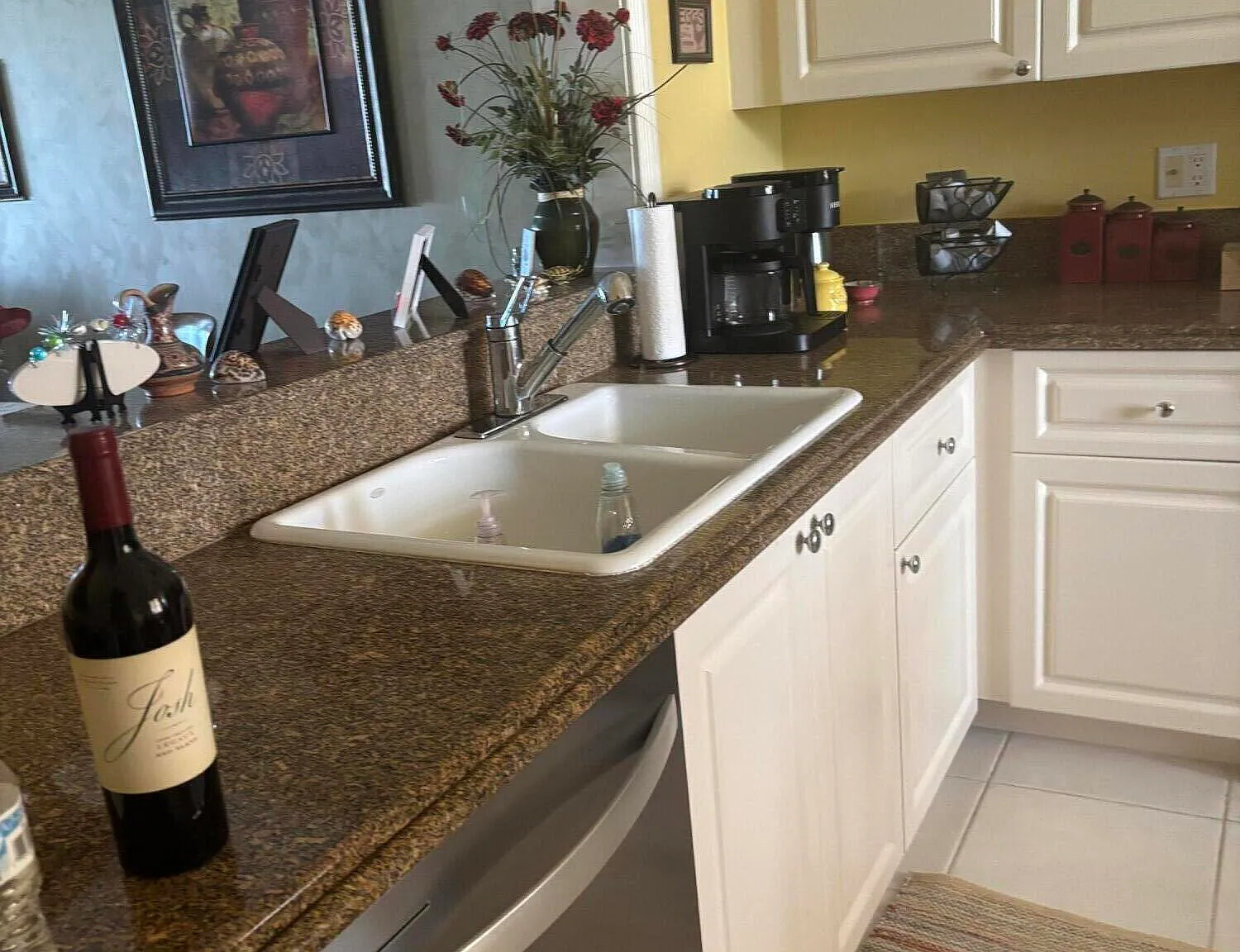 2 bed, 2.0 bath, 1989 sqft, $5,000 — Photo 3