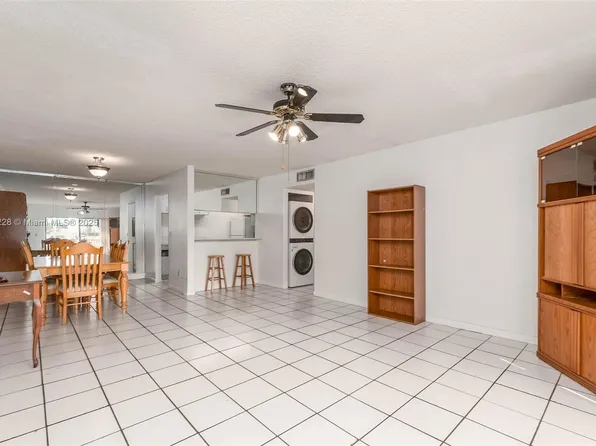 8540 SW 149th Ave APT 802, Miami, FL 33193