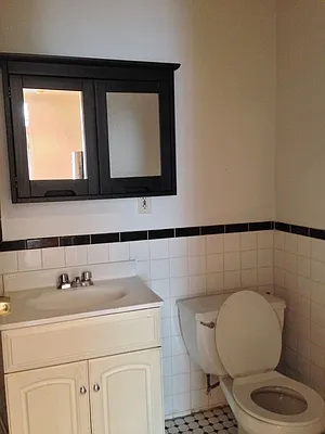 Rented by Crosstown Apartments NYC | media 12