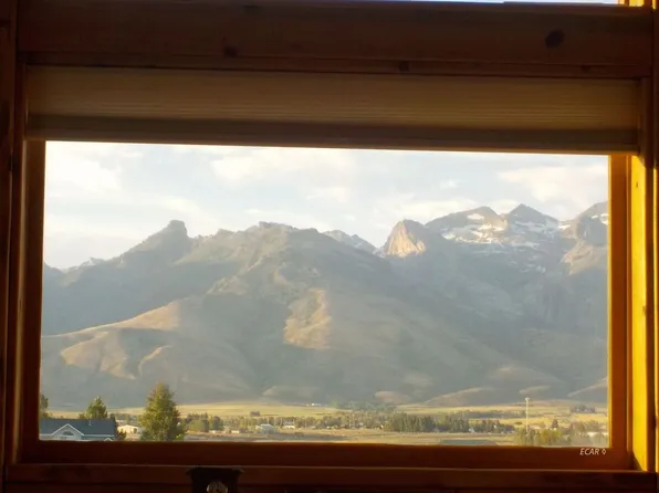 983 Ashburn Ln, Spring Creek, NV 89815