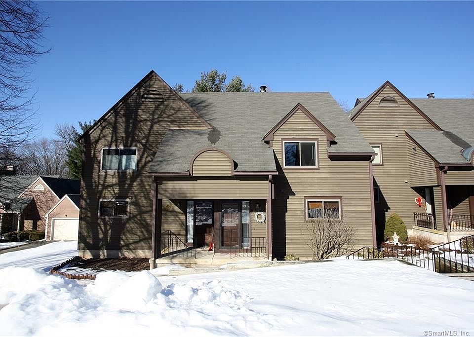 1st image of 5 Mallard Circle #5