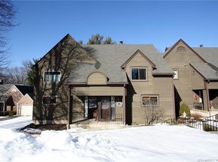 5 Mallard Cir UNIT 5, Tariffville, CT 06081