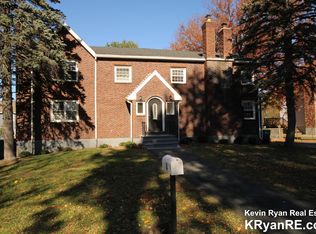 6 Dragon Court Cir, Woburn, MA 01801