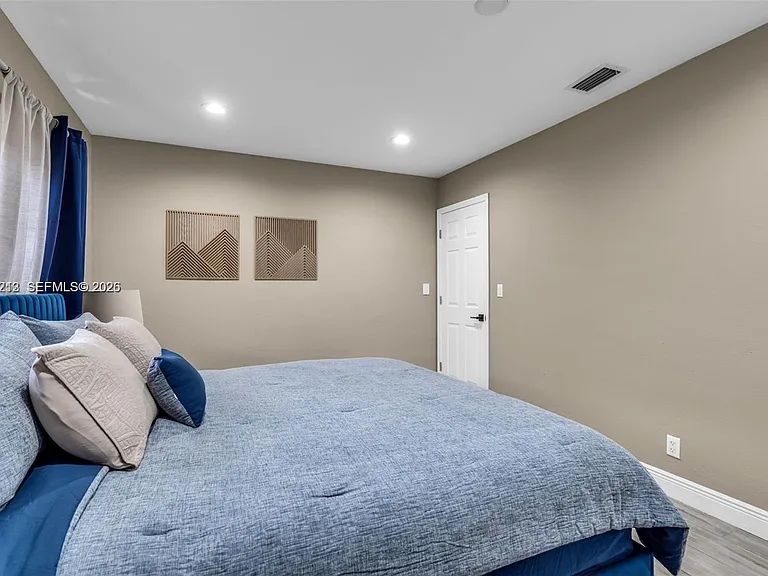 1540 SE 23rd Ave — Photo 10