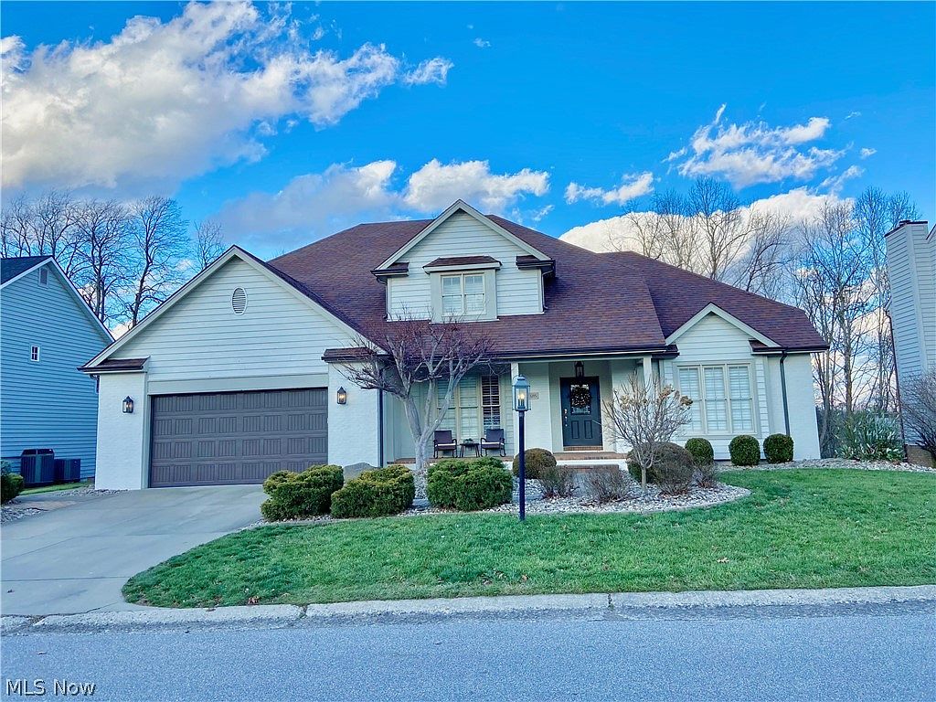 1215 Greenmont Cir, Vienna, WV 26105 Zillow
