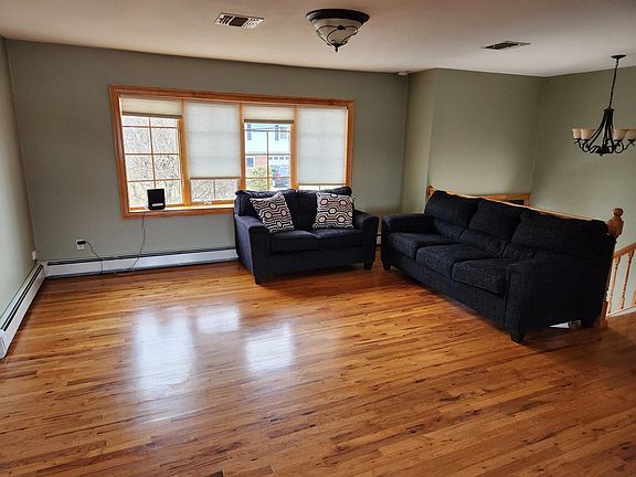 4th image of 101 Maddox Ave