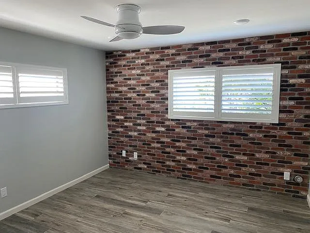 6025 Woodland St #104 — Photo 9