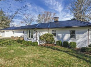 122 Wilshire Dr, Hebron, OH 43025