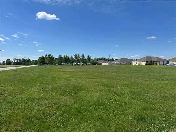 504 S West Outer Rd, Archie, MO 64725