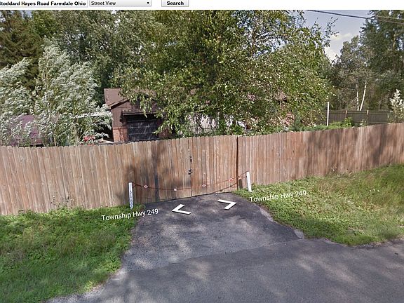 driveway entrance gate
