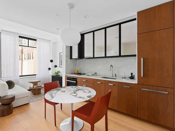 110 Charlton St APT 17G, New York, NY 10014