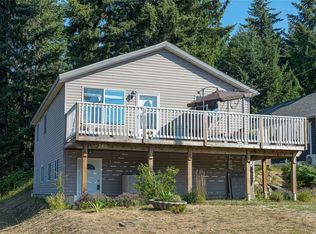 280 Lake Park Rd, Lake Cowichan, BC V0R 2G1