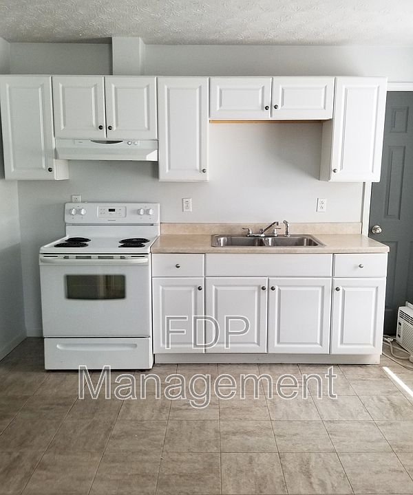 1st image of 480 E Main St #201