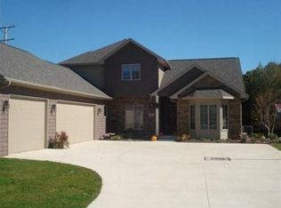 6200 N Lanser Ln, Appleton, WI 54913