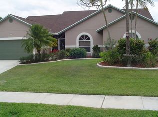 14468 Autumn Ave, Wellington, FL 33414