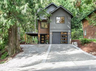 18 Western Ln, Bellingham, WA 98229