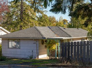 444 Hamilton Ave, Nanaimo, BC V9R 4E8