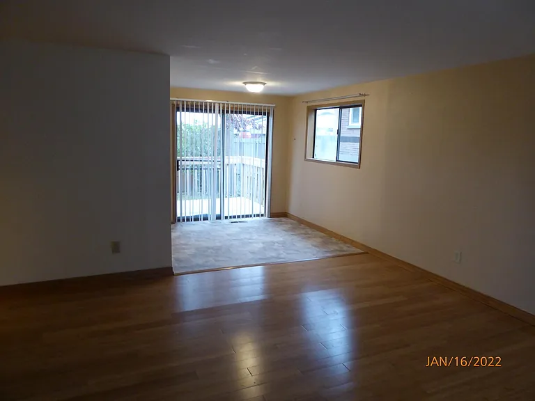 9032 8th Ave NW — Photo 6
