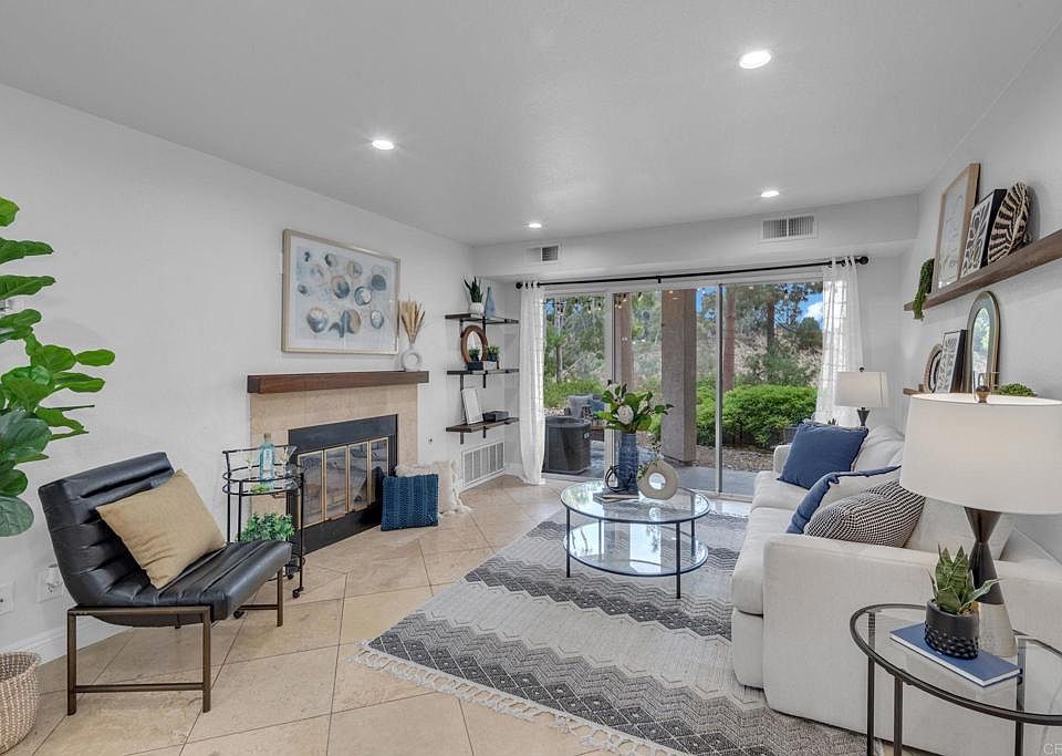 1st image of 7283 Camino Degrazia Unit 12