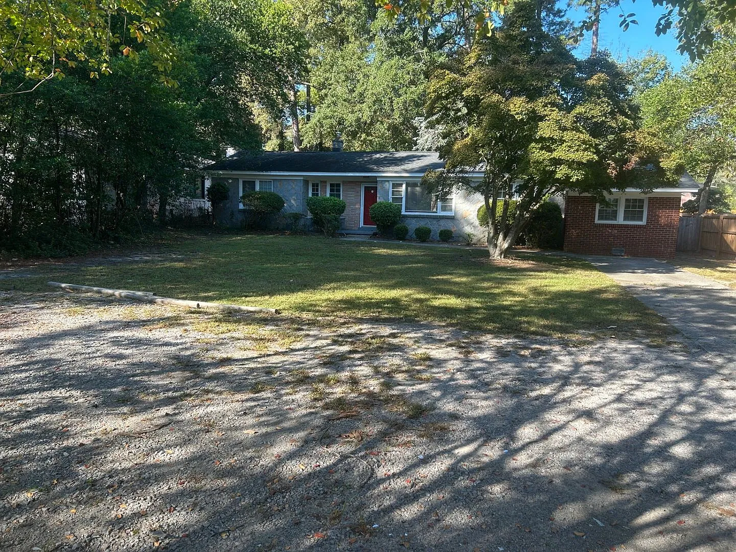 Updated Single-Story Rosewood Brick Home. $200 First Month's Rent Move In Special! — Photo 2