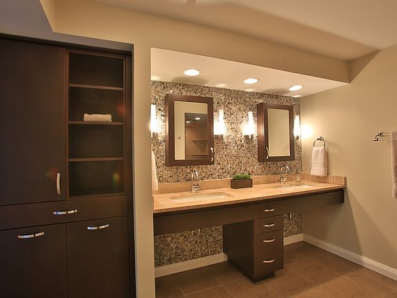 4th image of 551 Marina Point Dr #551